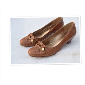 Ecco leather low heels